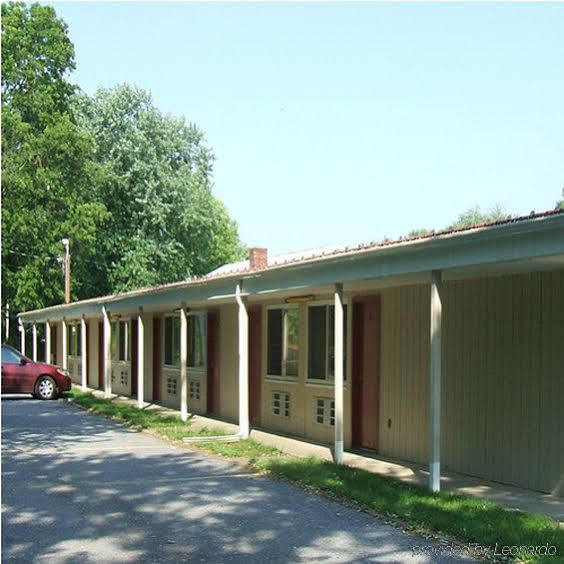 Red Carpet Inn Duncannon New Buffalo Extérieur photo