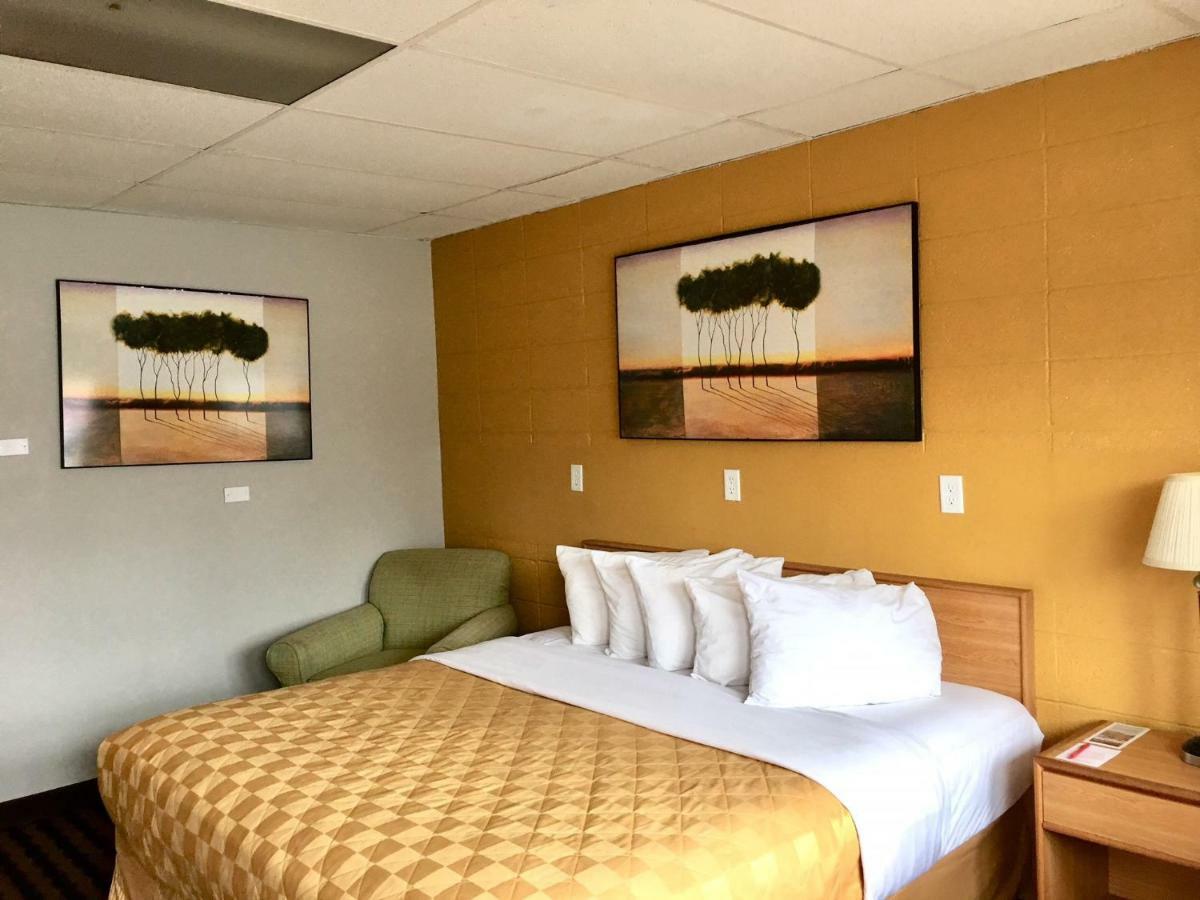 Red Carpet Inn Duncannon New Buffalo Extérieur photo